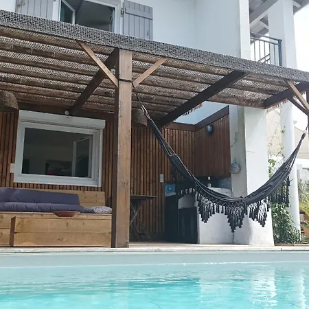 Villa Piscine 8 Pers 2km *