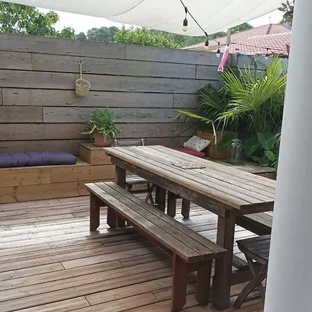 Villa Piscine 8 Pers 2km *